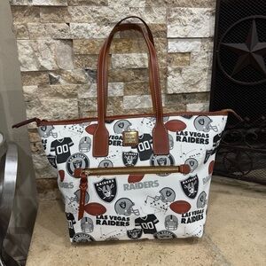 Las Vegas Raiders Dooney & Bourke NFL Sporty Monogram Large Zip Tote Bag "New"